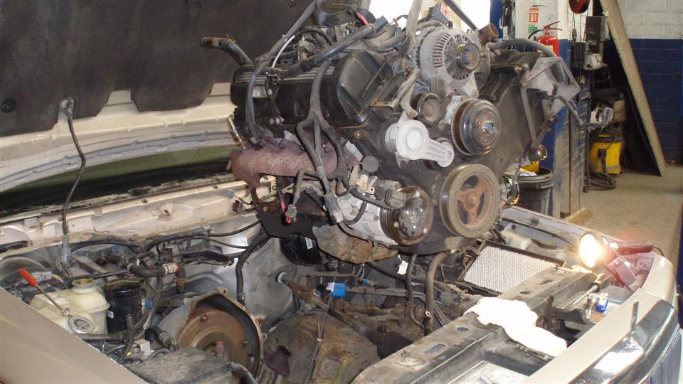 Removing pulling ford escort engine motor #4